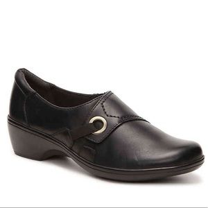 New! Clarks May Carina Brown Low Loafer size 8